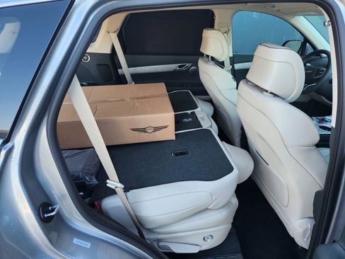 New 2026 Genesis GV80 2.5T Prestige image 17