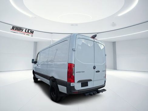 Used 2024 Mercedes-Benz Sprinter 3500 w/ Parking Package image 5