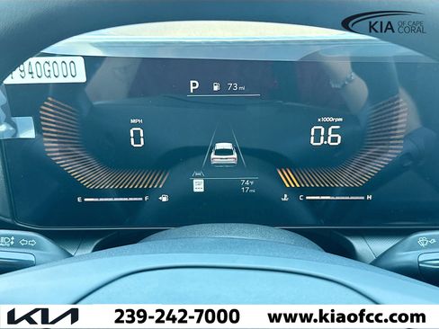 New 2025 Kia K4 LXS image 36