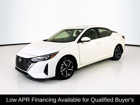 Used 2024 Nissan Sentra SV FWD image 3