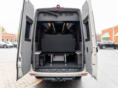Used 2022 Mercedes-Benz Sprinter 2500 image 45