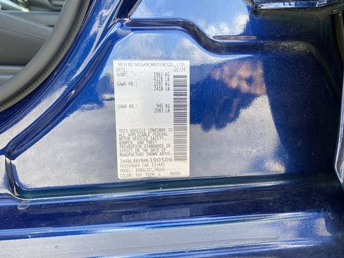Used 2024 Nissan Altima 2.5 S FWD image 32