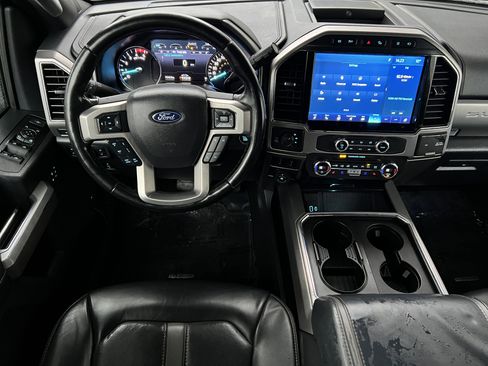 Used 2022 Ford F350 Platinum w/ Tremor Off-Road Package image 30