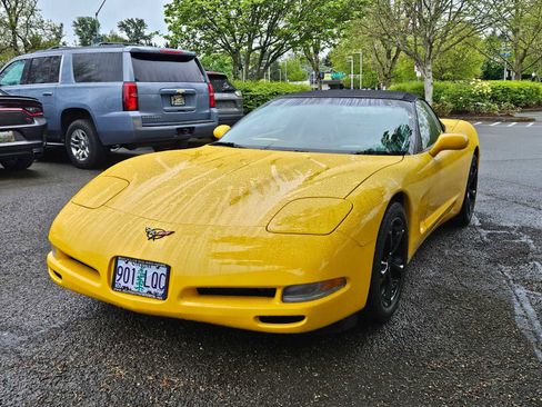 Used 2001 Chevrolet Corvette Convertible w/ Preferred Equipment Group2 RWD image 7