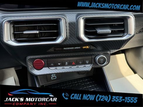 Used 2024 Ford Mustang GT Premium image 16