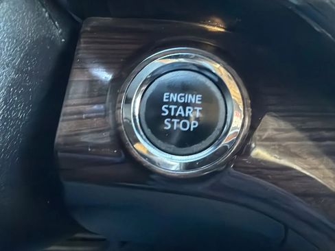 Used 2015 Toyota Avalon XLE Touring image 34