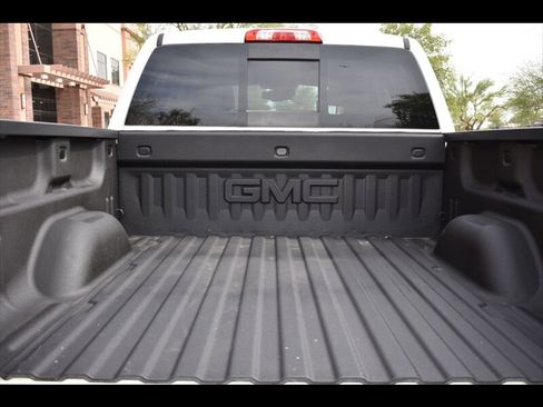 Used 2018 GMC Sierra 1500 SLT AWD/4WD image 23