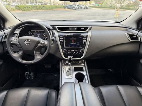 Used 2024 Nissan Murano SV w/ SV Midnight Edition Package FWD image 25