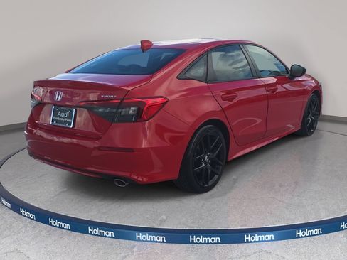Used 2022 Honda Civic Sport image 6