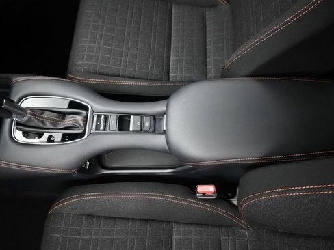 Used 2023 Honda HR-V Sport image 32