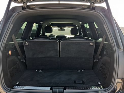 Used 2017 Mercedes-Benz GLS 450 4MATIC image 21