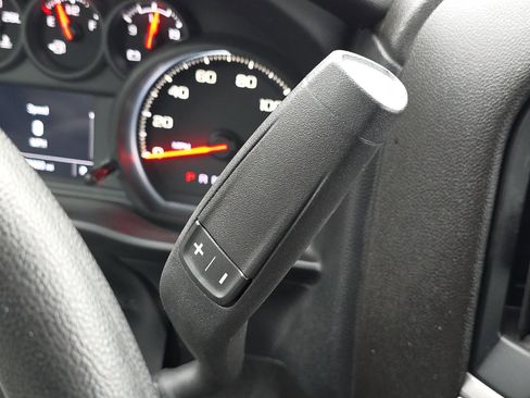 Used 2024 Chevrolet Silverado 2500 Custom w/ Custom Convenience Package image 20