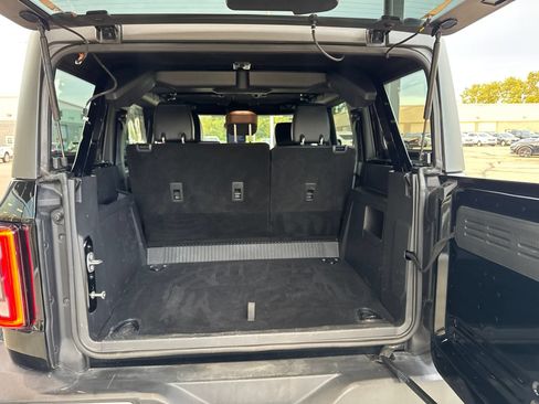 Used 2022 Ford Bronco Outer Banks AWD/4WD image 36