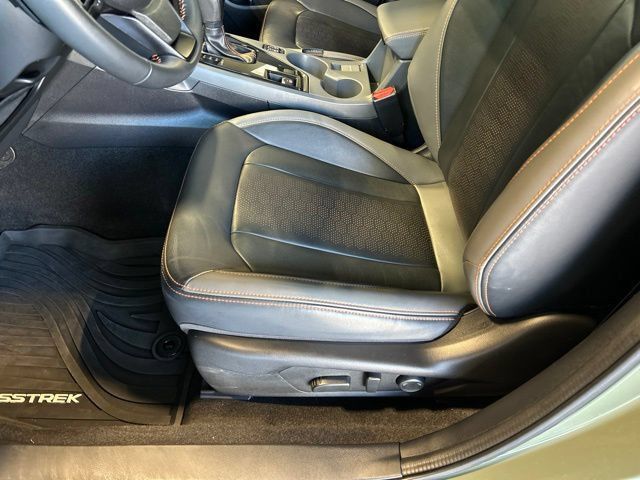 Used 2024 Subaru Crosstrek 2.5i Limited AWD/4WD image 42