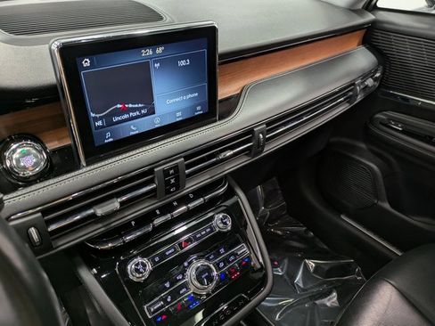 Certified 2022 Lincoln Corsair Reserve w/ Equipment Group 201A image 12