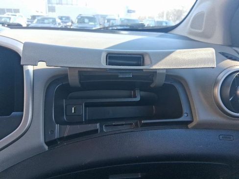 Used 2015 Chevrolet Sonic LT image 30