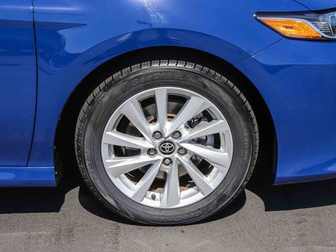 Certified 2023 Toyota Camry LE FWD image 11