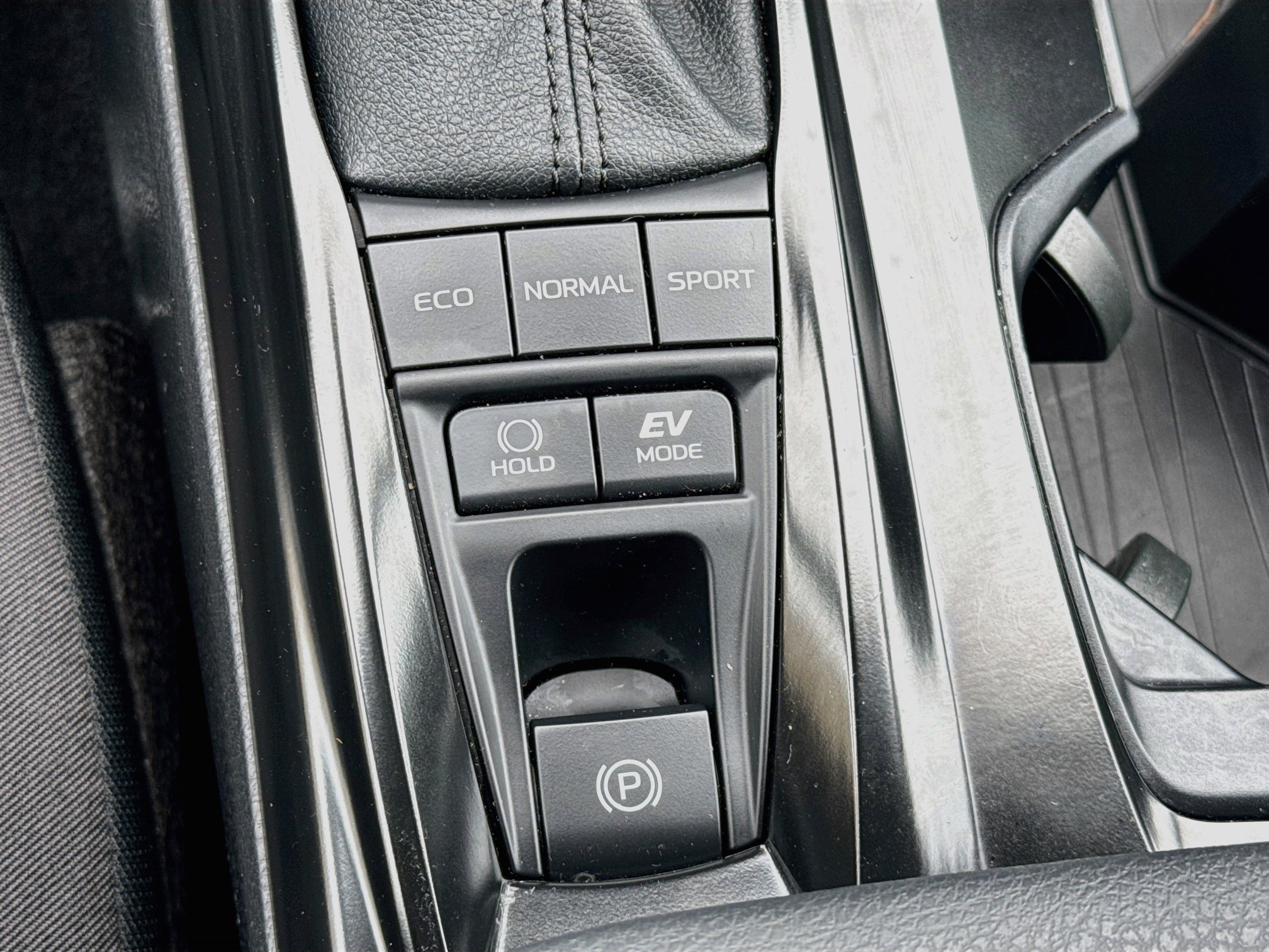 Used 2026 Toyota Camry LE FWD image 26
