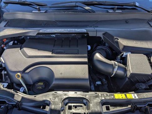 Certified 2024 Land Rover Discovery Sport S image 25