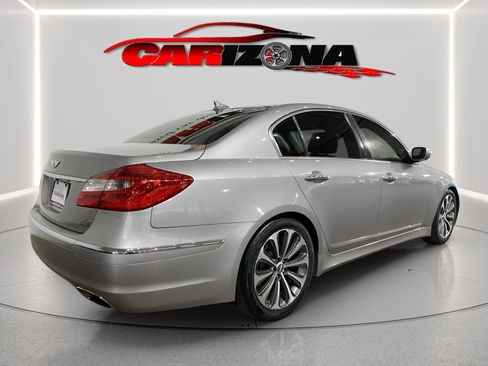 Used 2012 Hyundai Genesis 5.0 R-Spec image 7
