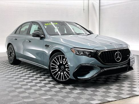 Used 2026 Mercedes-Benz E 53 AMG e 4MATIC Sedan image 34