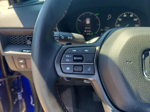 Certified 2025 Honda CR-V Sport-L image 16