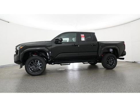 New 2025 Toyota Tacoma SR5 AWD/4WD image 18