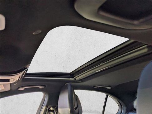 Certified 2025 Mercedes-Benz C 300 4MATIC Sedan image 18