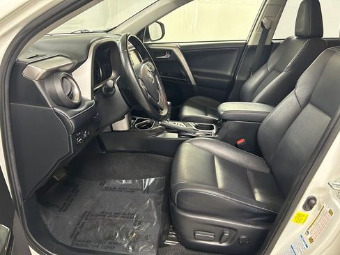 Used 2018 Toyota RAV4 Limited w/ All Weather Liner Package image 11