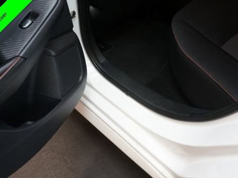 Certified 2024 Nissan Sentra SR FWD image 39