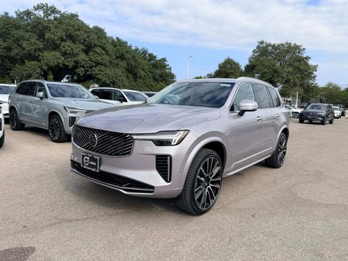 New 2026 Volvo XC90 B6 Ultra image 2