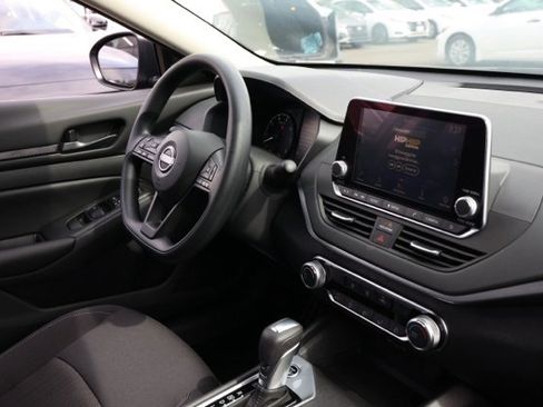 New 2025 Nissan Altima 2.5 S image 19