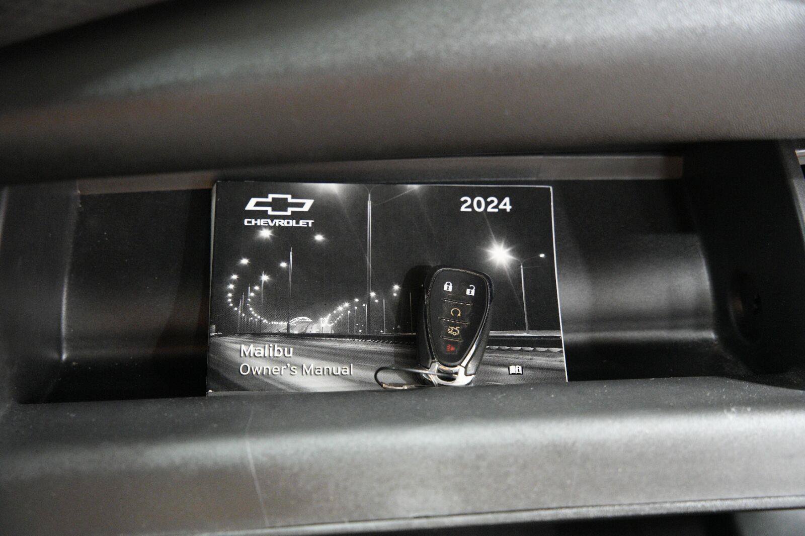 Certified 2024 Chevrolet Malibu LT FWD image 23