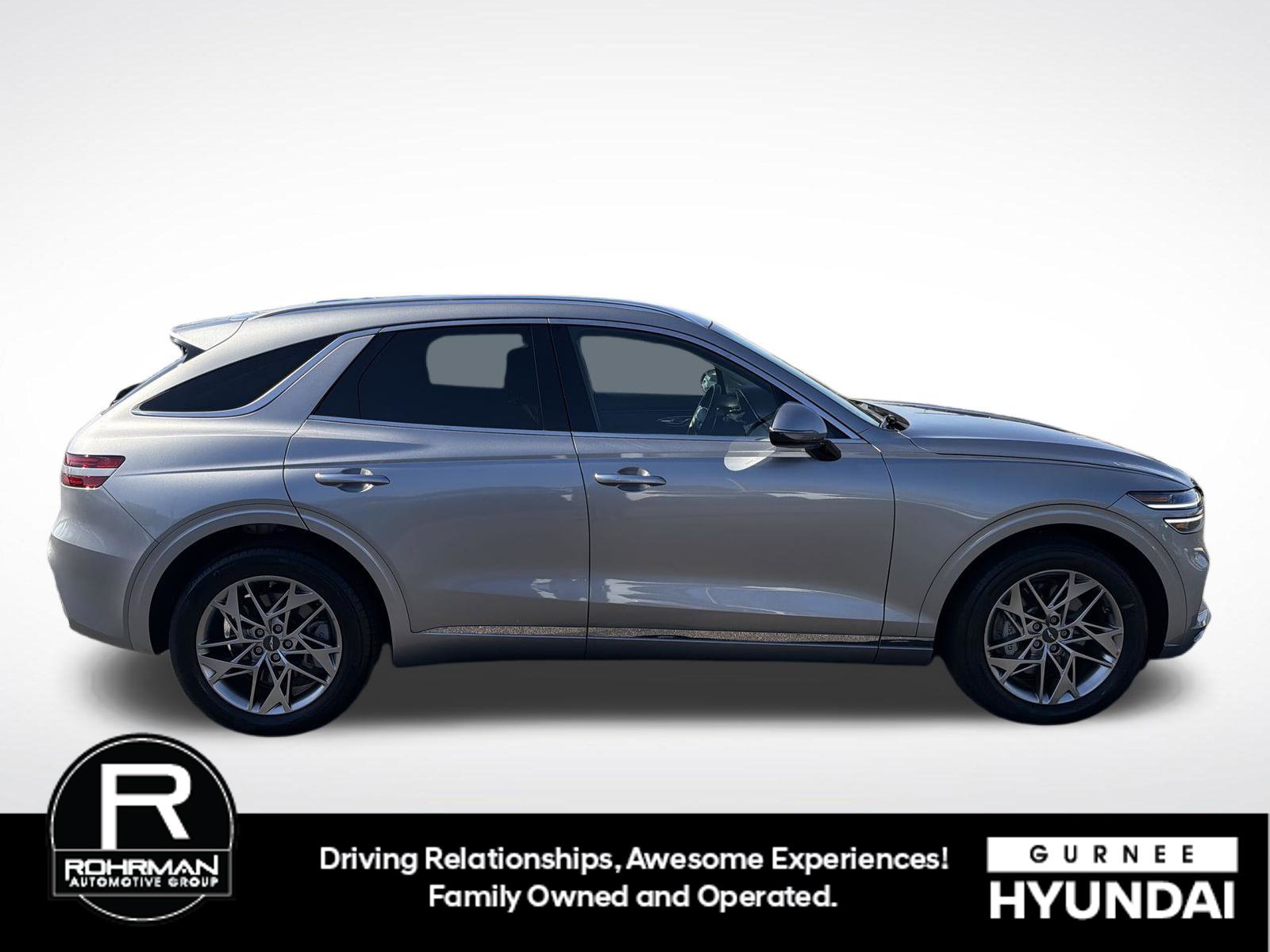 Used 2025 Genesis GV70 2.5T AWD/4WD image 10