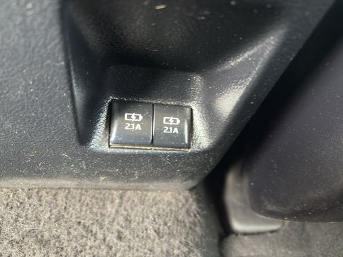 Used 2022 Toyota 4Runner Limited RWD image 18