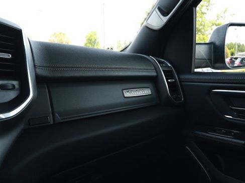 Used 2024 RAM 1500 Laramie RWD image 29