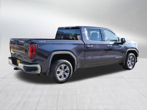 Used 2025 GMC Sierra 1500 SLT image 7