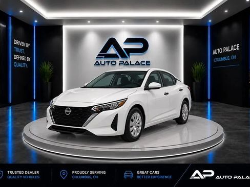 Used 2025 Nissan Sentra S FWD image 1