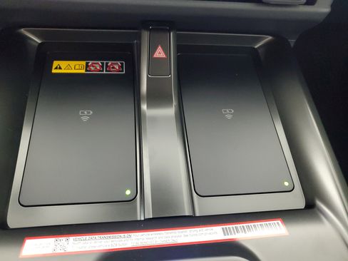 New 2026 Subaru Solterra Premium image 21