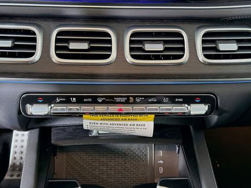 New 2026 Mercedes-Benz GLS 450 4MATIC image 19