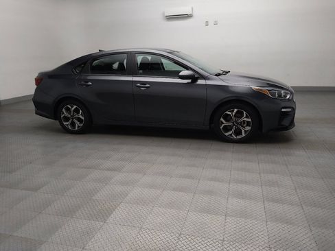 Used 2021 Kia Forte LXS image 11