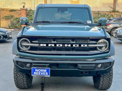 Used 2022 Ford Bronco Outer Banks AWD/4WD image 2