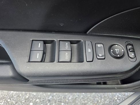 Used 2019 Honda Insight Touring image 33