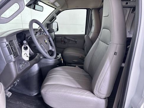 New 2025 Chevrolet Express 2500 w/ Driver Convenience Package RWD image 18