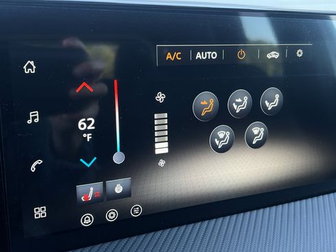 New 2026 Nissan Kicks SR w/ SR Premium Package AWD/4WD image 28