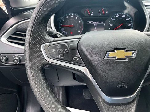 Used 2023 Chevrolet Malibu LT image 16