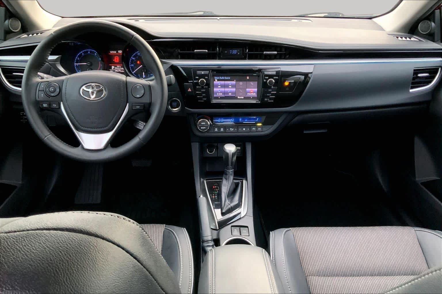 Used 2016 Toyota Corolla S w/ Driver Convenience Package FWD image 16