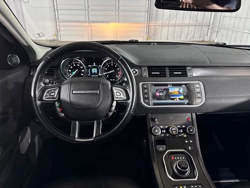 Used 2019 Land Rover Range Rover Evoque AWD/4WD image 23