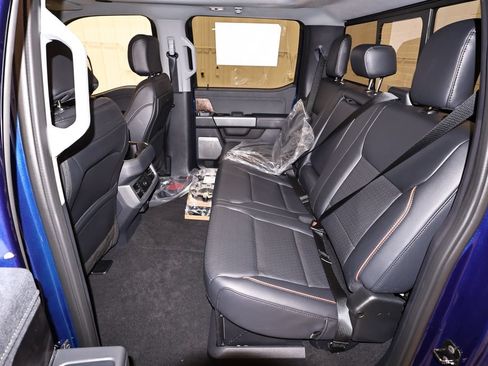 New 2026 Ford F250 Lariat w/ Black Appearance Package AWD/4WD image 14