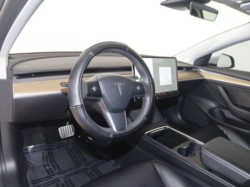 Used 2021 Tesla Model 3 Standard Range Plus RWD image 25